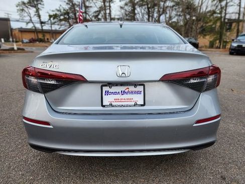 Used 2025 Honda Civic LX image 4