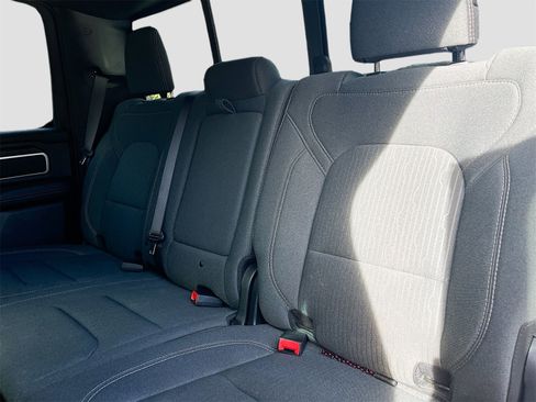 Used 2023 RAM 1500 Big Horn image 23
