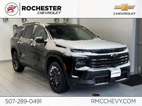 New 2026 Chevrolet Traverse LT w/ Midnight/Sport Edition image 1