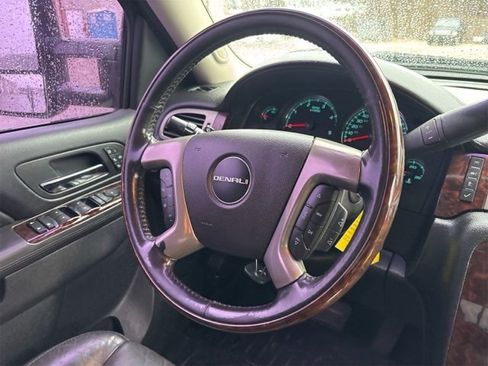 Used 2013 GMC Sierra 2500 Denali w/ Suspension Package, Off-Road image 8