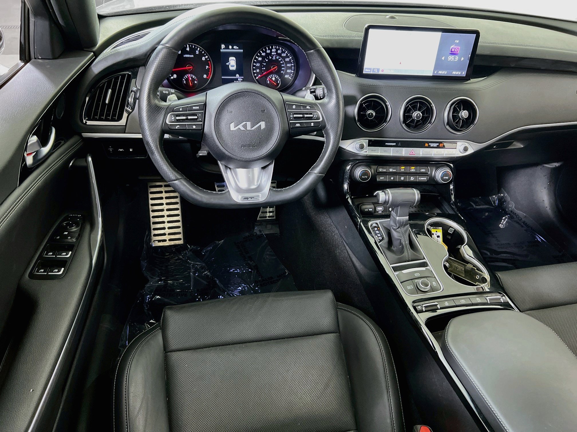 Used 2023 Kia Stinger GT-Line AWD/4WD image 22