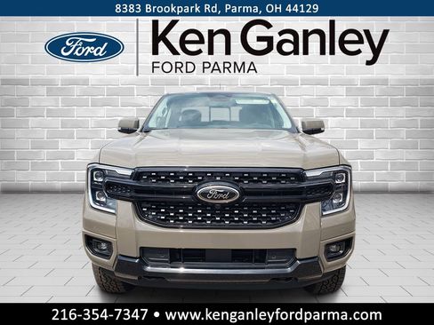 New 2025 Ford Ranger Lariat w/ Black Appearance Package image 2