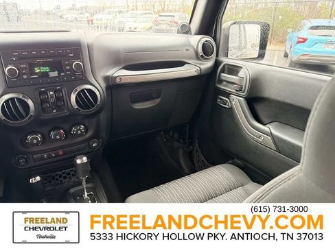 Used 2012 Jeep Wrangler Unlimited Sport image 19