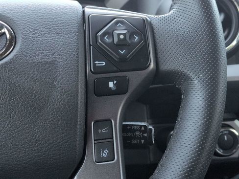 Used 2023 Toyota Tacoma TRD Off-Road AWD/4WD image 14