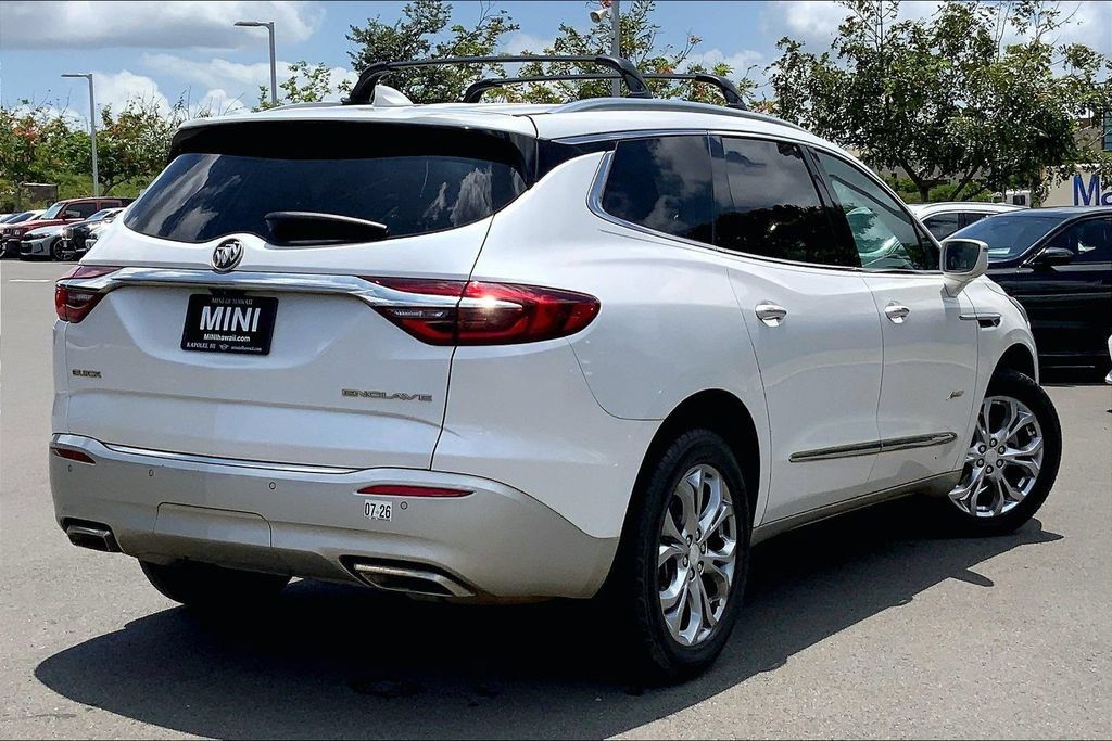 Used 2018 Buick Enclave Avenir w/ Avenir Technology Package FWD image 9