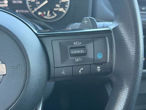 Used 2021 Nissan Rogue SV image 28