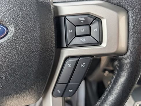 Used 2018 Ford F150 Lariat AWD/4WD image 16