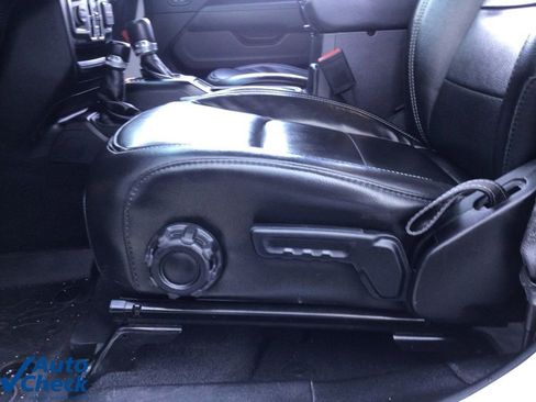 Used 2022 Jeep Wrangler Unlimited Sahara 4xe w/ Cold Weather Group image 9