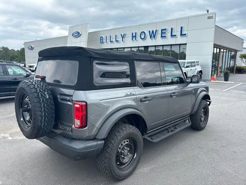 Used 2022 Ford Bronco Black Diamond AWD/4WD image 3