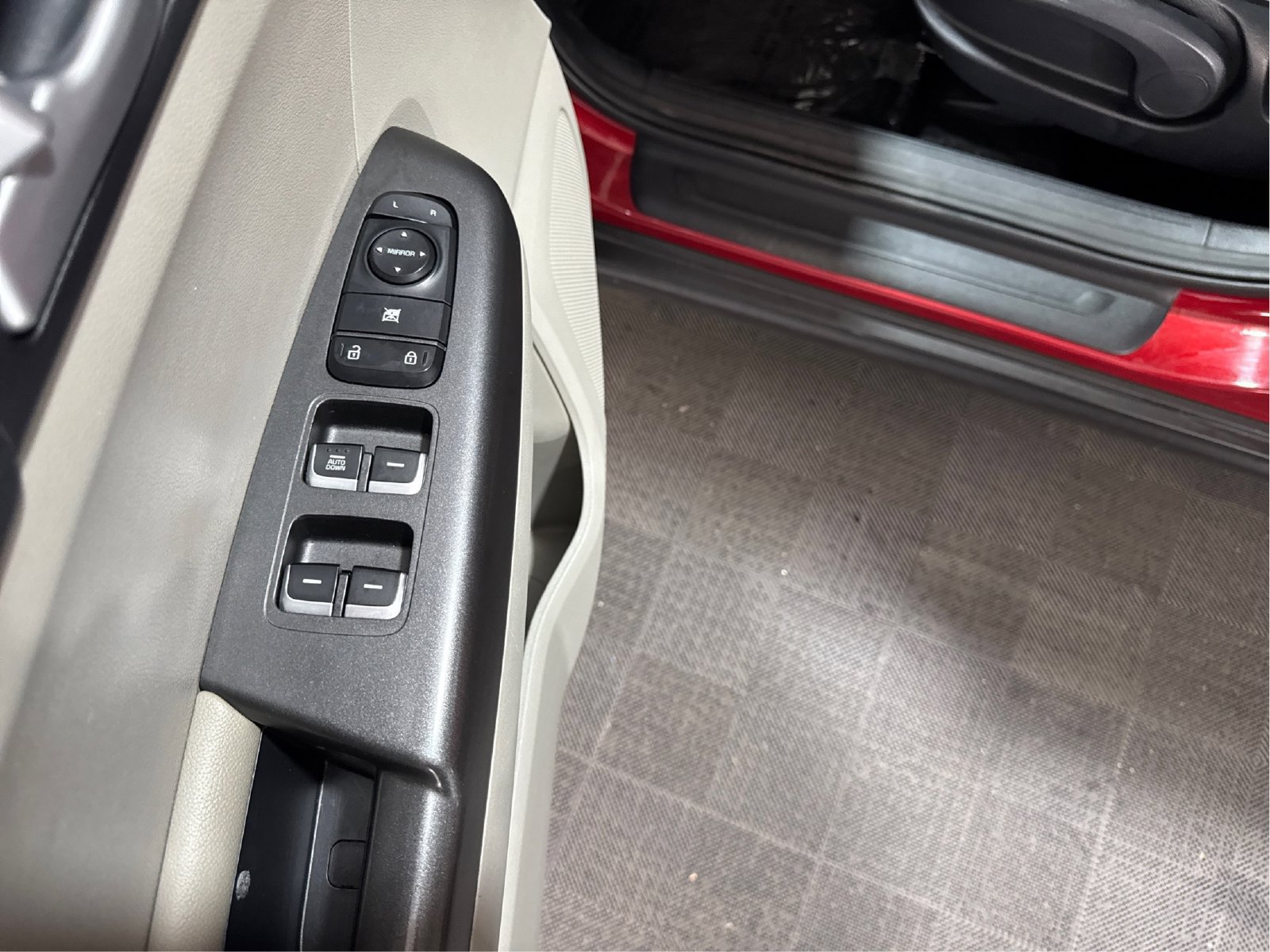 Used 2022 Kia Sportage LX FWD image 29