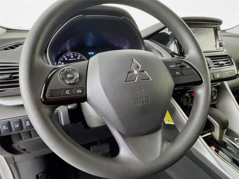 Used 2024 Mitsubishi Eclipse Cross ES image 14