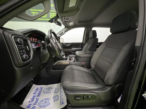 Used 2019 Chevrolet Silverado 1500 RST image 20