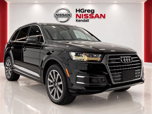 Used 2017 Audi Q7 3.0T Premium Plus AWD/4WD image 3