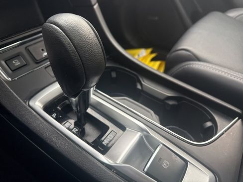 Certified 2024 Subaru Ascent Limited w/ Technology Package image 14