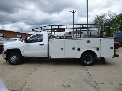 Used 2015 Chevrolet Silverado 3500 W/T RWD image 4