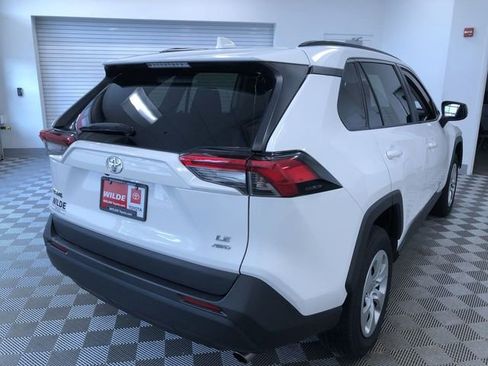 Used 2019 Toyota RAV4 LE w/ All Weather Liner Package AWD/4WD image 35