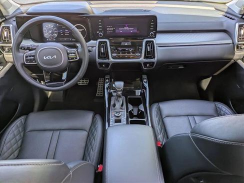 Used 2023 Kia Sorento SX AWD/4WD image 19