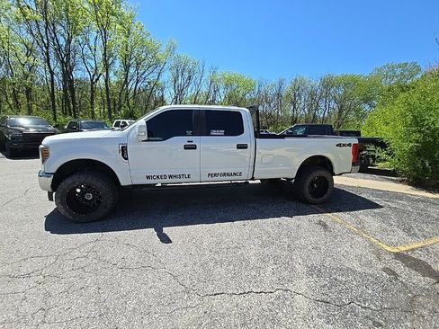 Used 2019 Ford F350 XL w/ Power Equipment Group AWD/4WD image 3