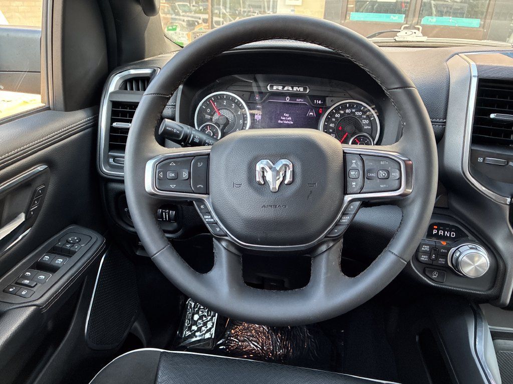 Used 2026 RAM 1500 Laramie AWD/4WD image 15