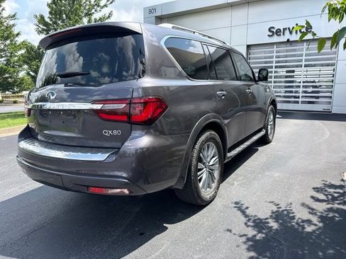 Used 2023 INFINITI QX80 Luxe w/ All-Season Package AWD/4WD image 7