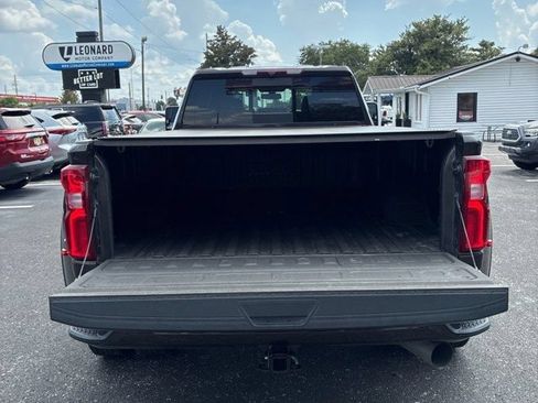 Used 2021 Chevrolet Silverado 3500 High Country AWD/4WD image 5