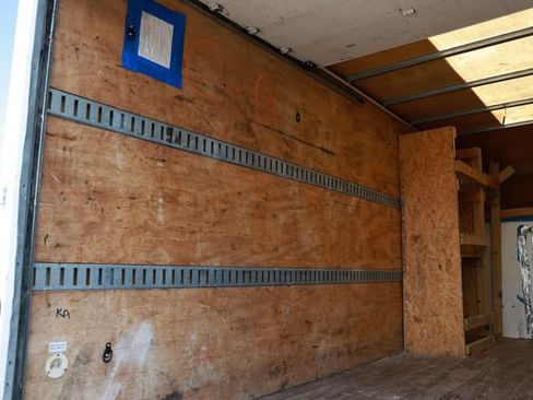 Used 2012 Chevrolet Express 3500 Extended RWD image 22