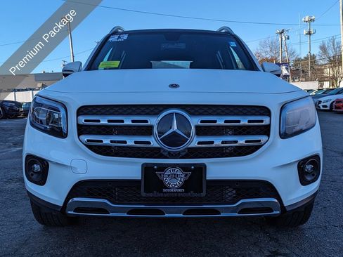 Used 2023 Mercedes-Benz GLB 250 4MATIC image 5