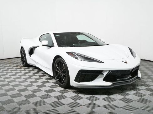 Used 2024 Chevrolet Corvette Stingray Preferred Cpe w/ Z51 Performance Package RWD image 6