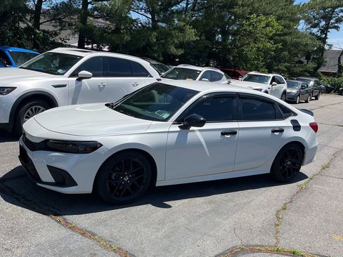 Used 2024 Honda Civic Sport image 7