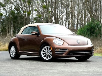 Used 2017 Volkswagen Beetle 1.8T SE