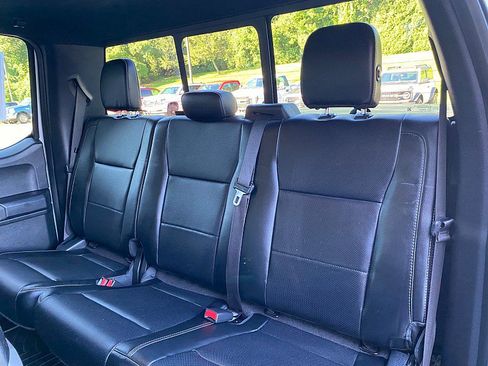 Used 2016 Ford F150 Lariat w/ Equipment Group 502A Luxury AWD/4WD image 38