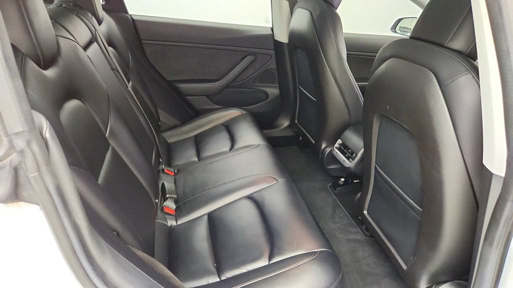 Used 2018 Tesla Model 3 Long Range AWD/4WD image 27