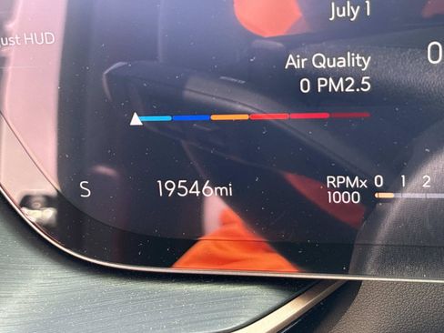 Used 2024 Buick Envision Sport Touring AWD/4WD image 24