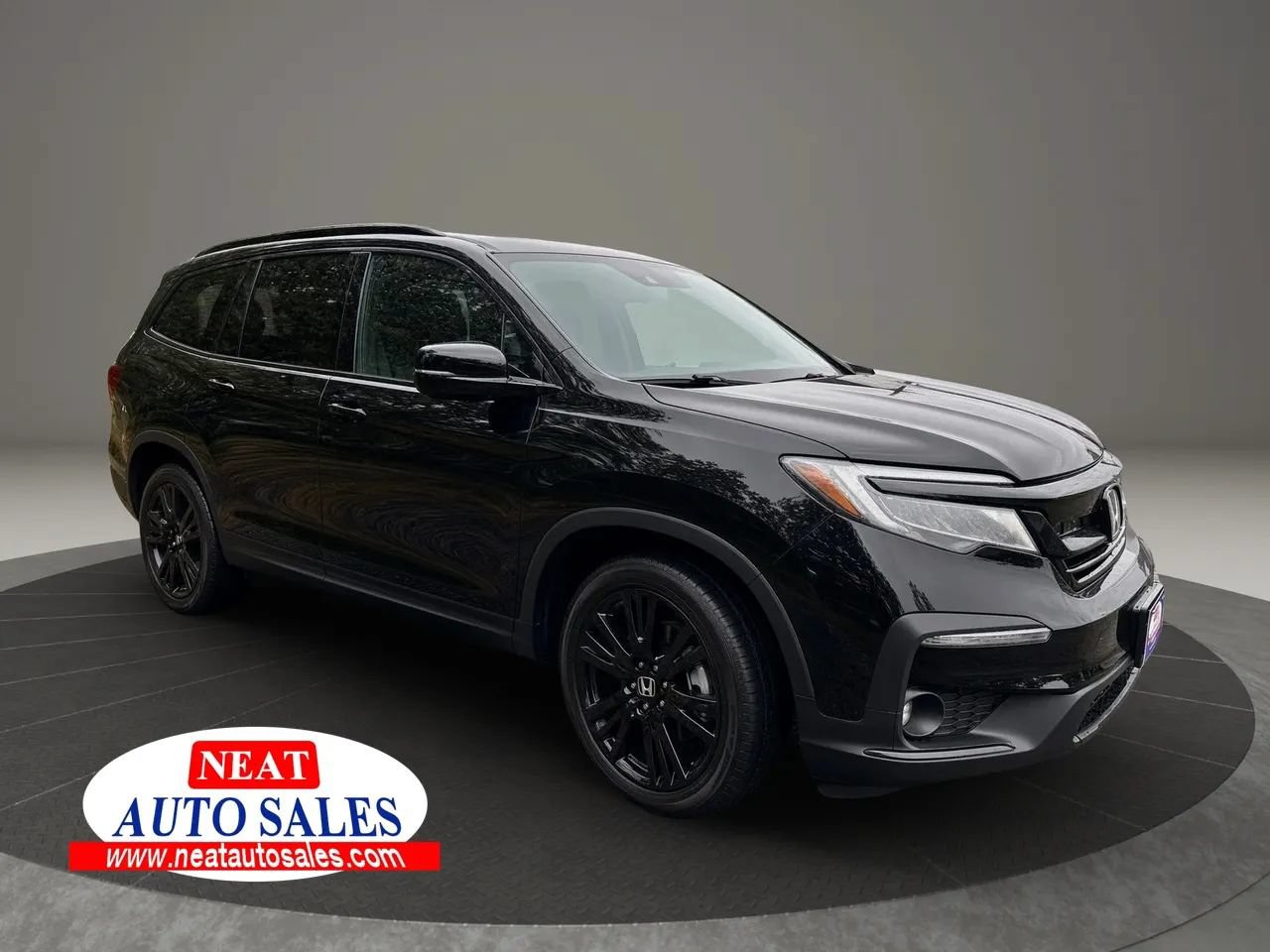 Used 2020 Honda Pilot Black Edition image 3