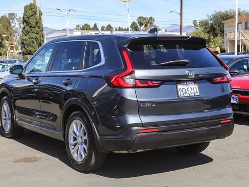 Used 2023 Honda CR-V EX image 8