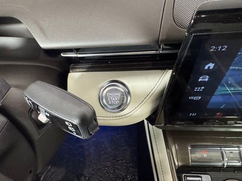 New 2024 Lincoln Nautilus Black Label w/ Jet Appearance Package (87T) image 33