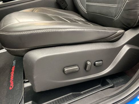 Used 2018 Ford Escape Titanium AWD/4WD image 13