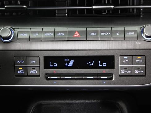 Used 2024 Hyundai Kona SEL image 22