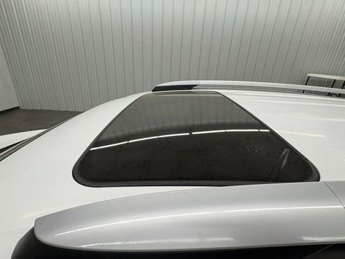 Used 2013 Toyota RAV4 XLE image 33