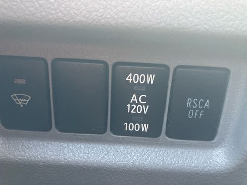 Used 2013 Toyota 4Runner SR5 w/ Convenience Pkg AWD/4WD image 15