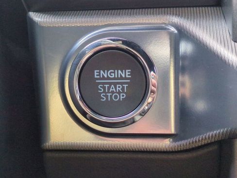 New 2025 Ford F150 Lariat w/ Equipment Group 501A Mid image 30