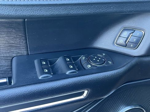 Used 2018 Ford Expedition Limited w/ Equipment Group 301A image 33