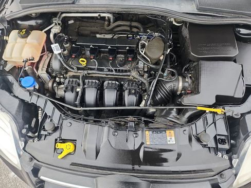 Used 2014 Ford Focus SE image 26