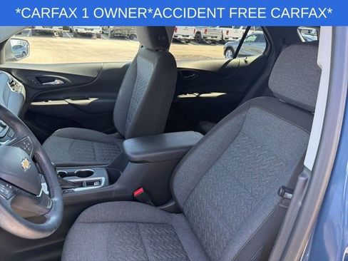 Used 2024 Chevrolet Equinox LT w/ LPO, Floor Liner Package FWD image 18