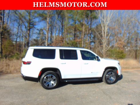 Certified 2025 Jeep Wagoneer 4WD image 19