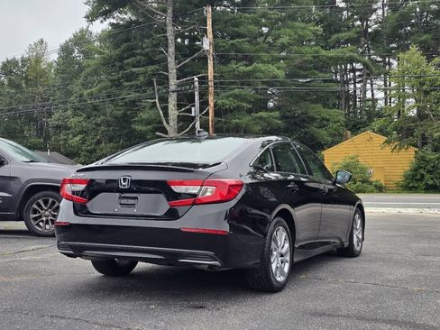 Used 2018 Honda Accord LX image 7