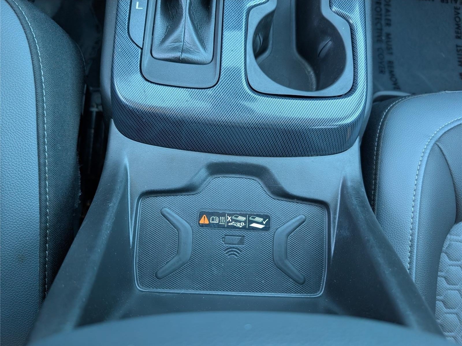 Used 2021 Chevrolet Colorado Z71 w/ Z71 Midnight Edition AWD/4WD image 26