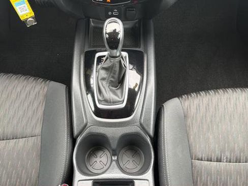 Used 2020 Nissan Rogue S AWD/4WD image 8