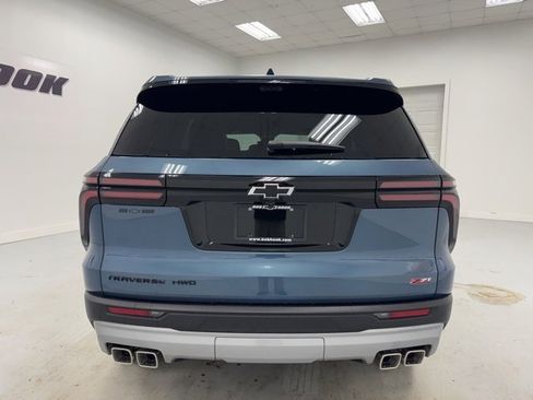 New 2026 Chevrolet Traverse Z71 w/ Enhanced Driving Package image 6