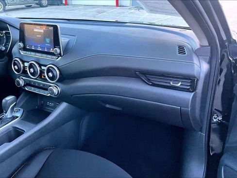 Certified 2025 Nissan Sentra SV image 18
